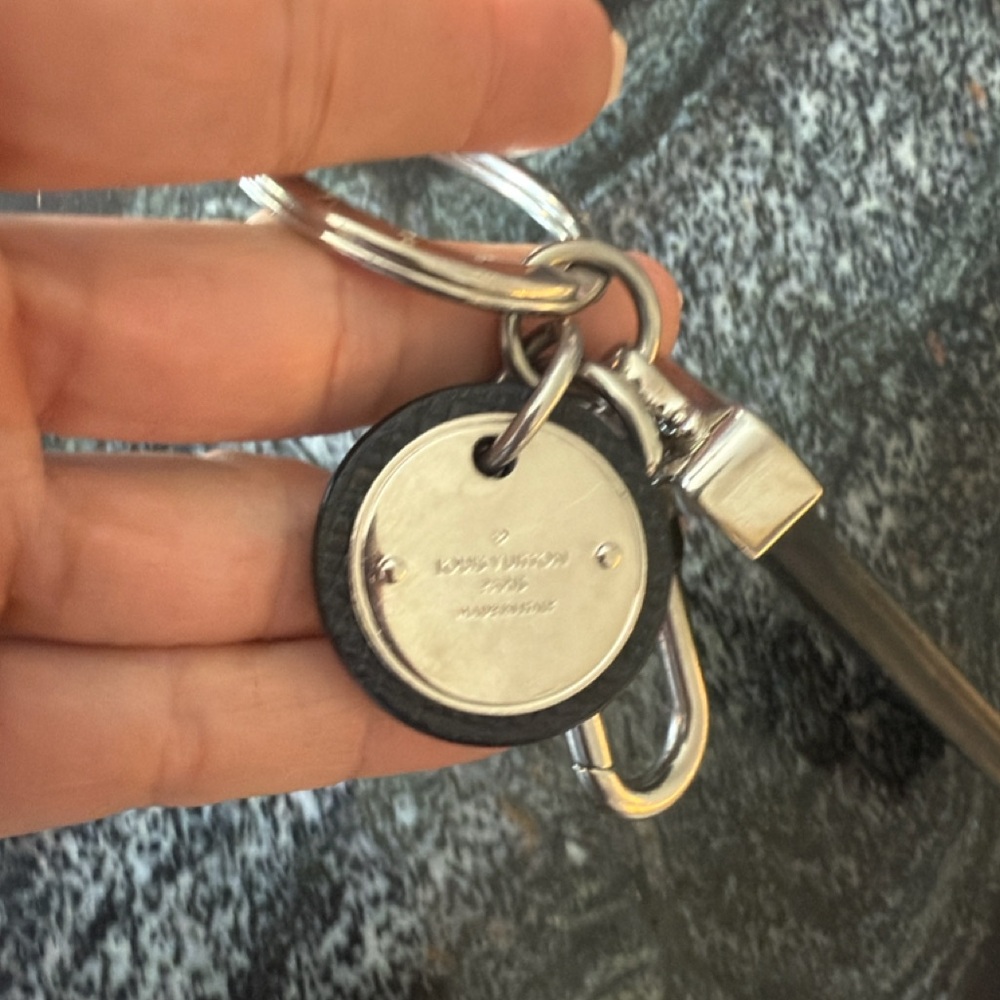 Monogram Eclipse Dragonne Bag Charm & Key Holder - Picture 4 of 6